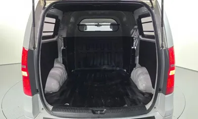 Hyundai Starex 2014, 152300 км, за 6108.77 USD - фото 20
