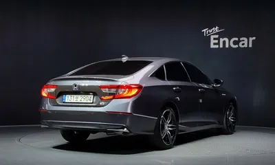 Honda Accord 2022, 28228 км, за 19528.55 USD