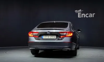 Honda Accord 2022, 28228 км, за 19528.55 USD