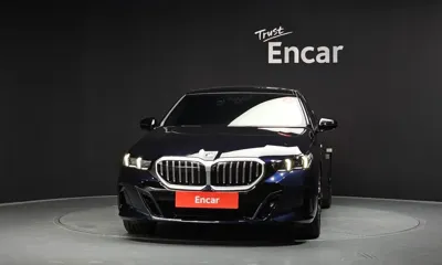 BMW 5-Series 2025, 16180 км, за 56517.76 USD