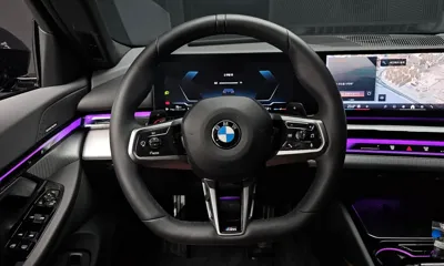 BMW 5-Series 2025, 16180 км, за 56517.76 USD - фото 13