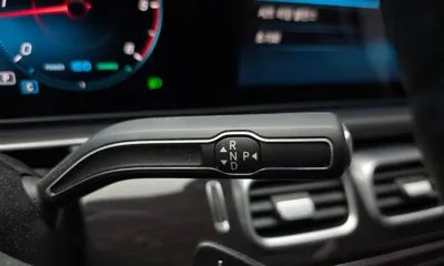 Mercedes-Benz GLE-Class 2023, 59726 км, за 52154.98 USD - фото 9