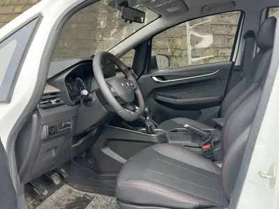 Geely Vision X3 2021, 50000 км, за 3807.03 USD