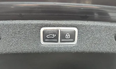 Hyundai Grandeur 2023, 85492 км, за 19627.15 USD - фото 20