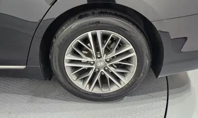Hyundai Grandeur 2019, 168118 км, за 7358.21 USD - фото 21