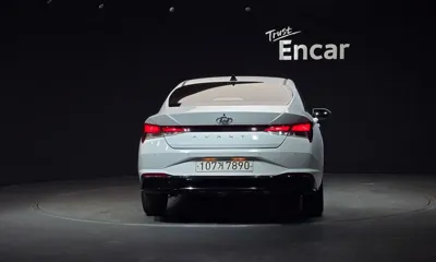 Hyundai Avante 2021, 111098 км, за 9100.95 USD