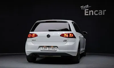 Volkswagen Golf 2014, 126786 км, за 4729.37 USD