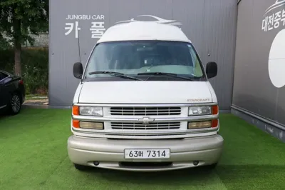 Chevrolet Express Van 2001, 75244 км, за 6180.07 USD