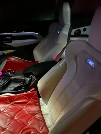 BMW M4 2015, 132644 км, за 25395.57 USD