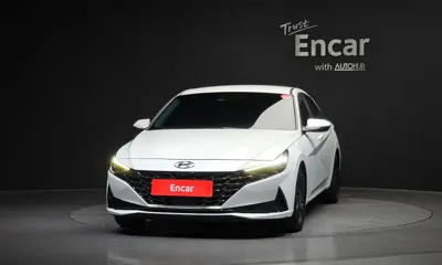 Hyundai Avante 2023, 80404 км, за 10371.54 USD