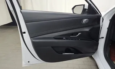 Hyundai Avante 2023, 80404 км, за 10288.46 USD - фото 24