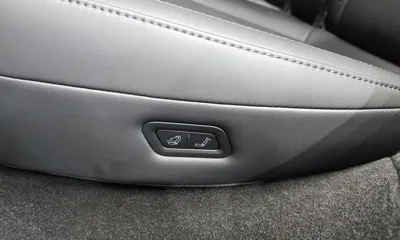 Tesla Model Y 2025, 16907 км, за 32438.39 USD - фото 32