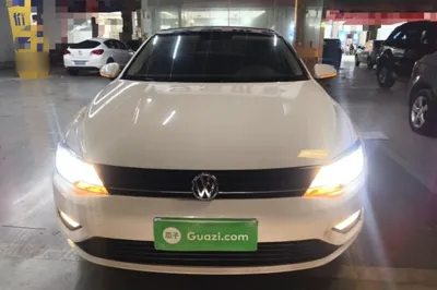 Volkswagen Lamando 2018, 132000 км, за 8273 USD
