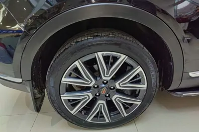 Hongqi HS5 2022, 67000 км, за 13145 USD - фото 11