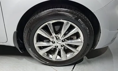 Kia Canival 2019, 23139 км, за 11384.35 USD