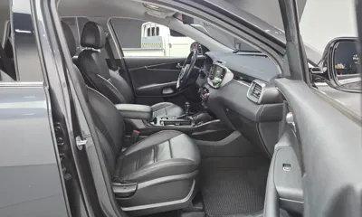 Kia Sorento 2016, 68033 км, за 9250.08 USD - фото 10