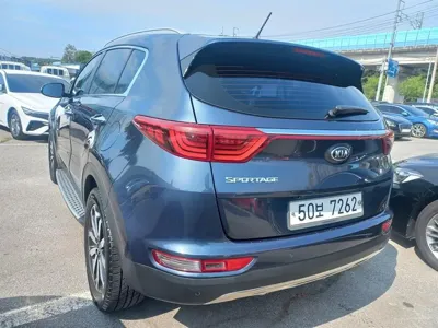 Kia Sportage 2018, 84289 км, за 9692.96 USD