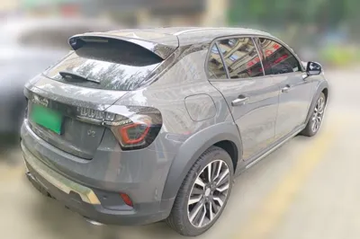 Lynk & Co 02 2019, 39900 км, за 10966 USD