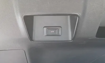 Peugeot 5008 2022, 50941 км, за 21814.15 USD - фото 20
