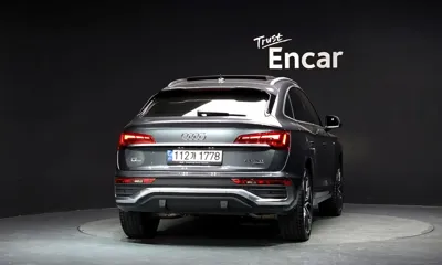 Audi Q5 2022, 57782 км, за 24951.15 USD