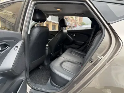 Hyundai ix35 2013, 80000 км, за 3501.99 USD