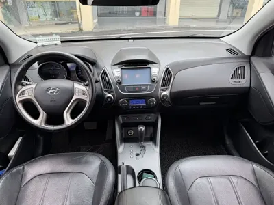 Hyundai ix35 2013, 80000 км, за 3501.99 USD