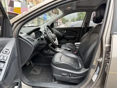 Hyundai ix35 2013, 80000 км, за 3501.99 USD - фото 6