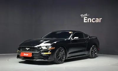 Ford Mustang · 2018 год