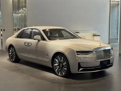 Rolls-Royce Ghost 0, 200 км, за 674828.81 USD