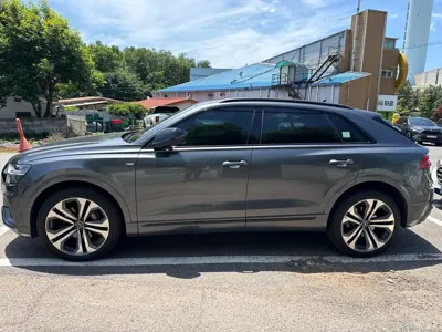 Audi Q8 2023, 51362 км, за 43980.57 USD