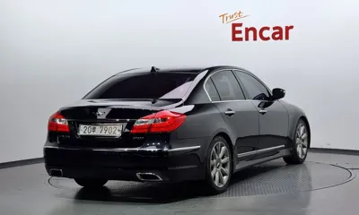 Hyundai Genesis 2012, 105726 км, за 8473.46 USD