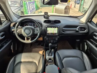 Jeep Renegade 2020, 97369 км, за 9381.11 USD