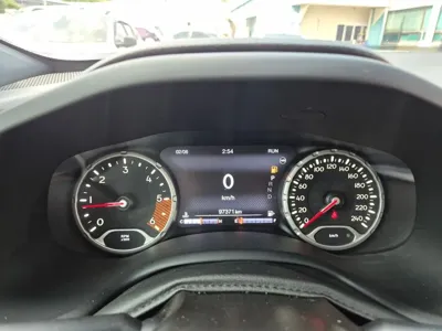 Jeep Renegade 2020, 97369 км, за 9381.11 USD - фото 7