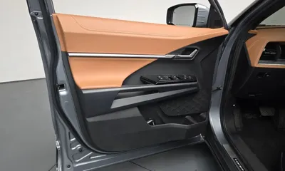 KG_Mobility_Ssangyong Torres 2023, 39099 км, за 13062.89 USD - фото 24