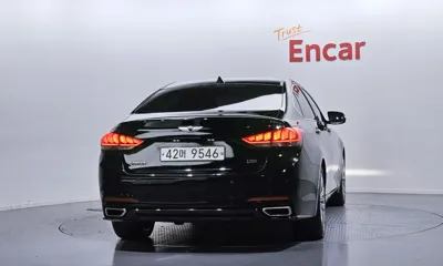 Hyundai Genesis 2016, 186796 км, за 5213.08 USD