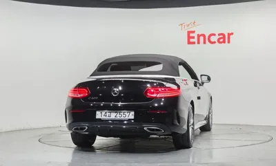 Mercedes-Benz C-Class 2018, 13633 км, за 20977.21 USD