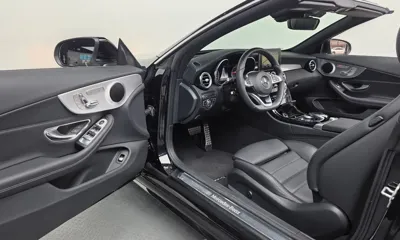 Mercedes-Benz C-Class 2018, 13633 км, за 20837.4 USD - фото 10