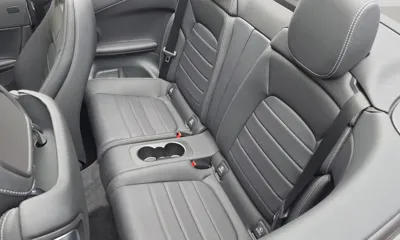 Mercedes-Benz C-Class 2018, 13633 км, за 20837.4 USD - фото 12