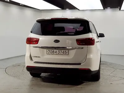Kia Canival 2020, 111571 км, за 6840.39 USD