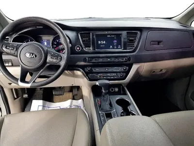 Kia Canival 2020, 111571 км, за 6840.39 USD