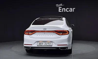 Hyundai Grandeur 2017, 62636 км, за 13351.75 USD