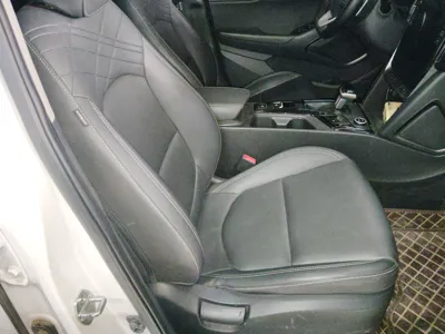 Hyundai ix35 2021, 29600 км, за 12316 USD - фото 23