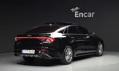 Kia K5 2022, 72570 км, за 13205.84 USD
