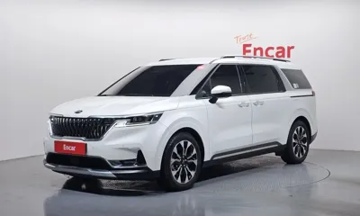 Kia Canival · 2021 год