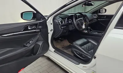 Nissan Maxima 2017, 105394 км, за 6175.65 USD - фото 10