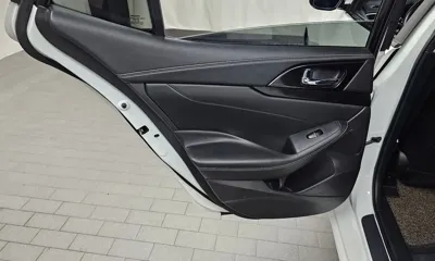 Nissan Maxima 2017, 105394 км, за 6175.65 USD - фото 25