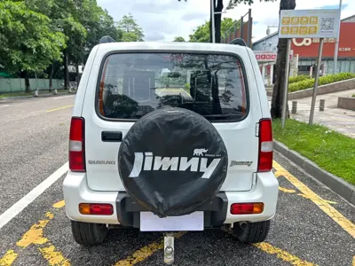 Suzuki Jimny 2016, 100000 км, за 9387.69 USD