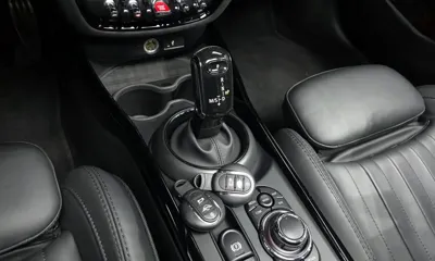 MINI Clubman 2022, 32114 км, за 18830.52 USD - фото 9