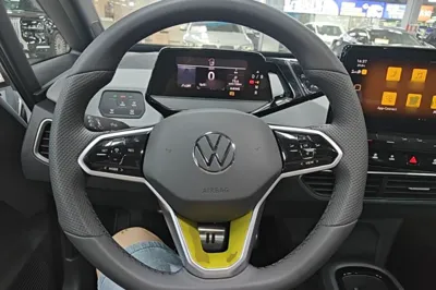 Volkswagen ID.3 2023, 34000 км, за 13768 USD - фото 13