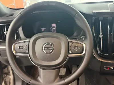 Volvo XC60 2024, 21000 км, за 23322.09 USD - фото 8